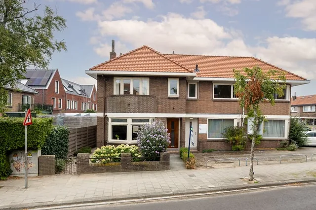 Van Boetzelaerstraat 85