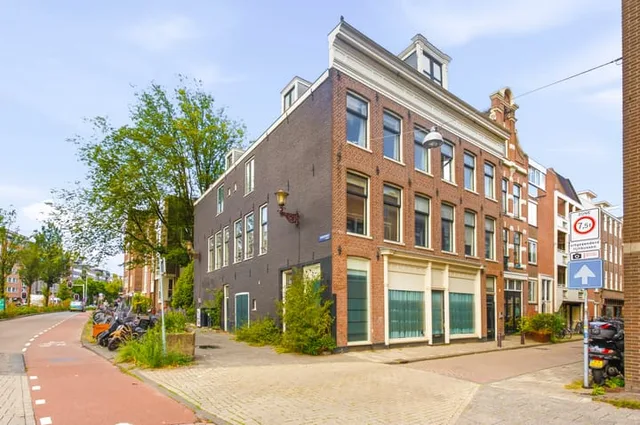 Rapenburg 70