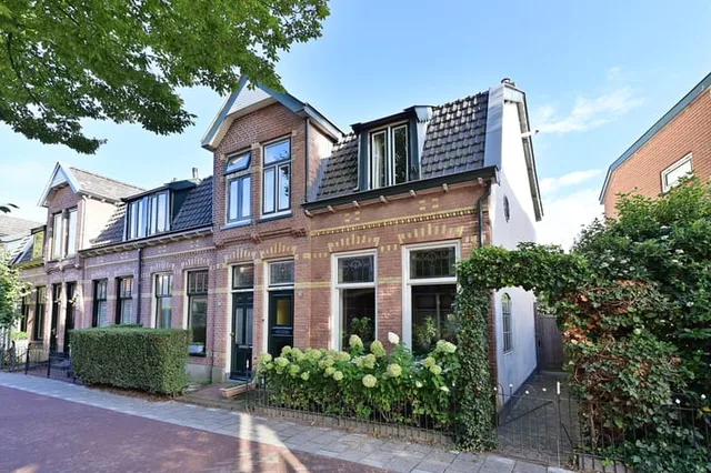 Jan van Beierenstraat 25