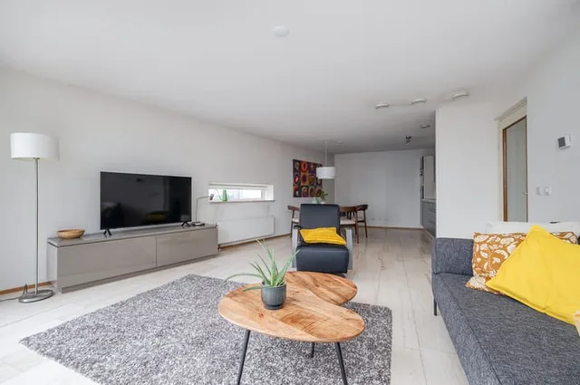 Jufferstraat 228