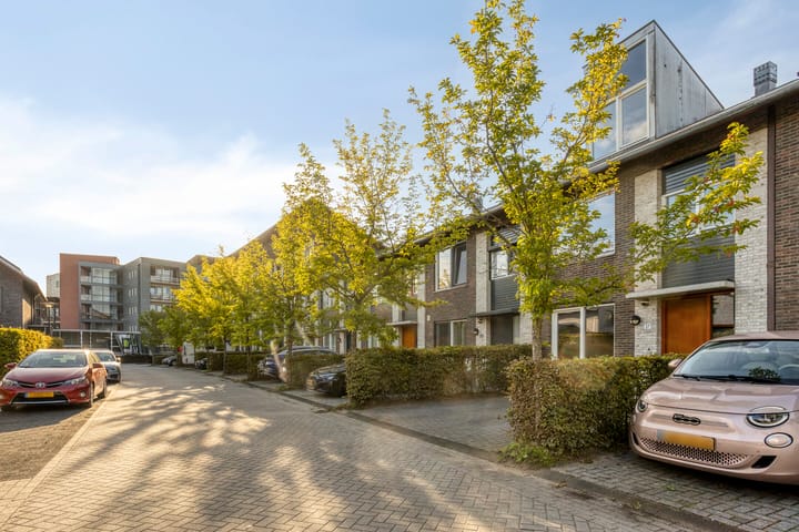 J.W. Pienemanstraat 37