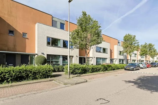 Zuiderkeerkring 206