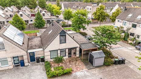 Kamperfoeliestraat 18