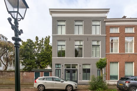 De Ruijterstraat 64-B