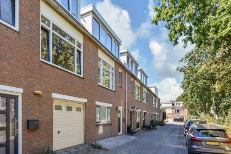 B. Thoenplantsoen 11