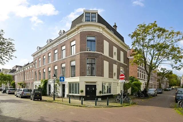 Bonistraat 16
