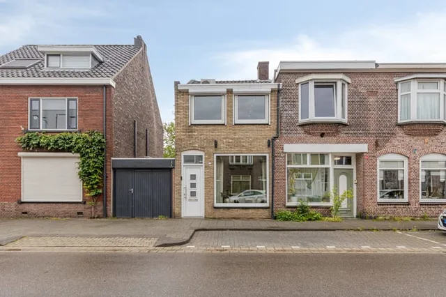 Hoefstraat 294