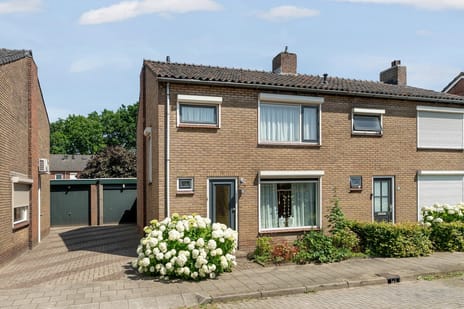 Twee-onder-kapwoning - type C (Bouwnr. 20)