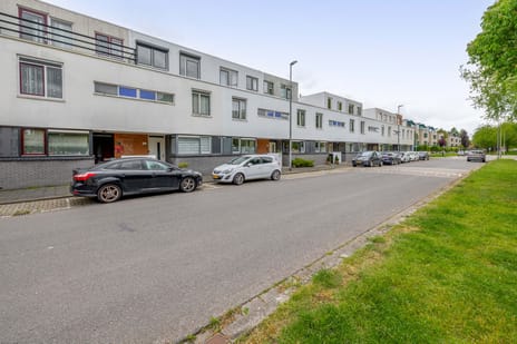 Nehrusingel 124