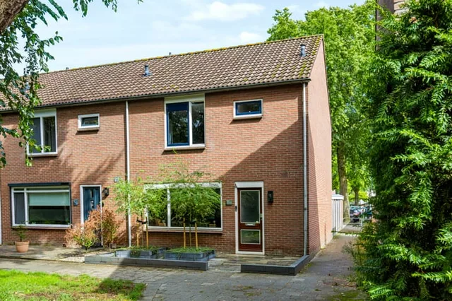 Kruizemuntstraat 869