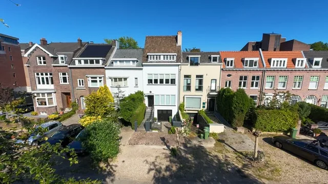 Parkweg 33