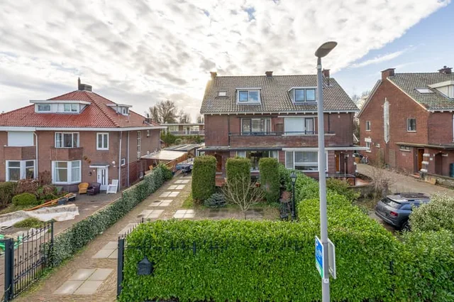 De Mussetstraat 11