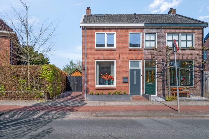 Stationsstraat 1