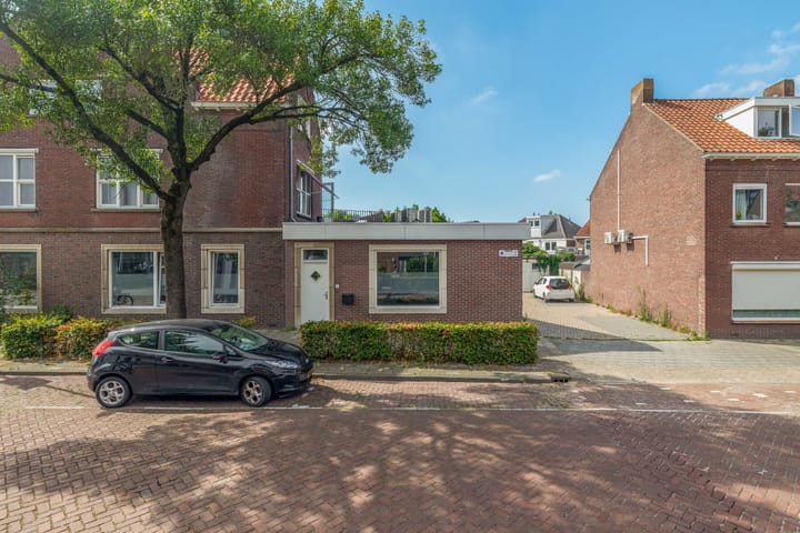 Botstraat 8