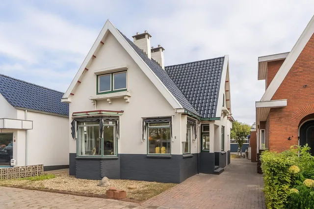 Oosterstraat 8