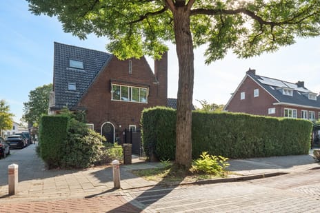 Van Voorst tot Voorststraat 8