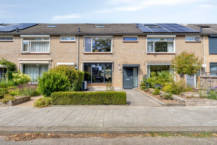 Debussystraat 6
