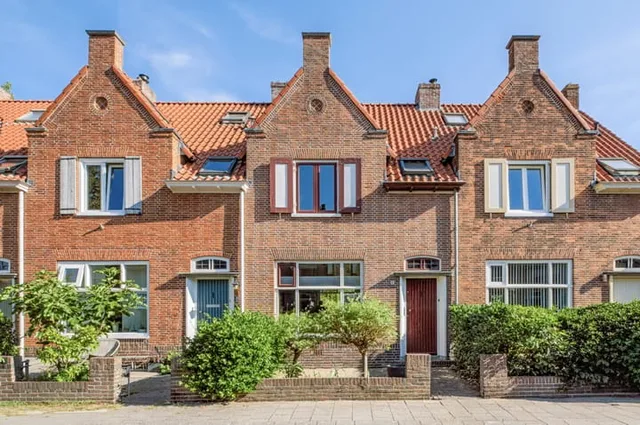 Doverstraat 6