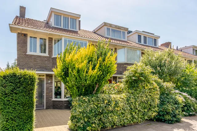 Graaf Aelbrechtlaan 95