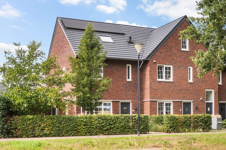 Hamerbijl 28