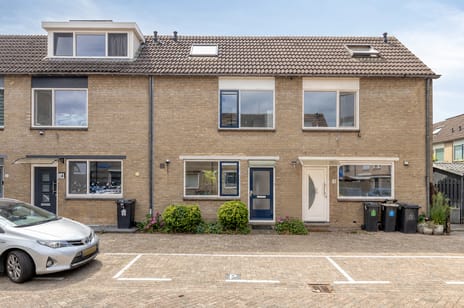 Menkemaborgstraat 6