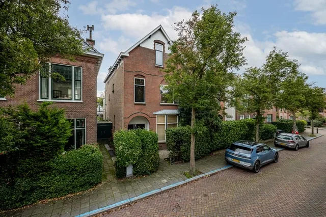 Zuyderloostraat 8