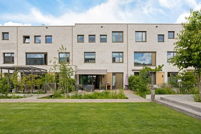 Gonny Mensinkstraat 10
