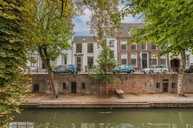 Nieuwegracht 67