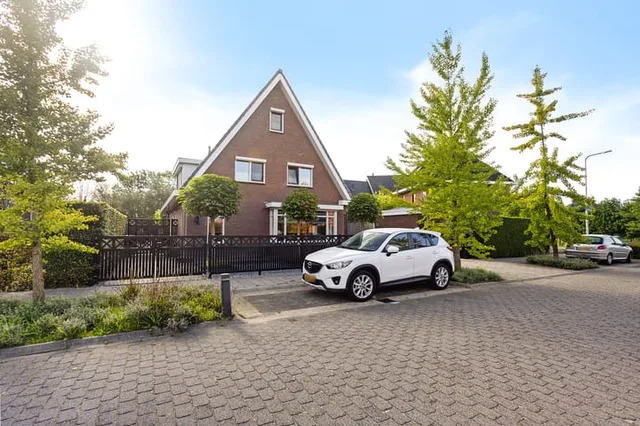 Van Steenbergenlaan 26