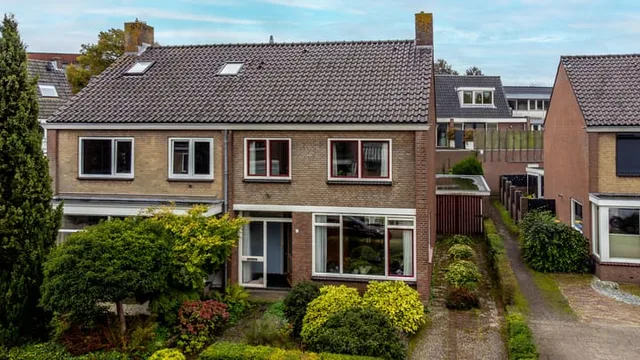 Graaf Willem II laan 3